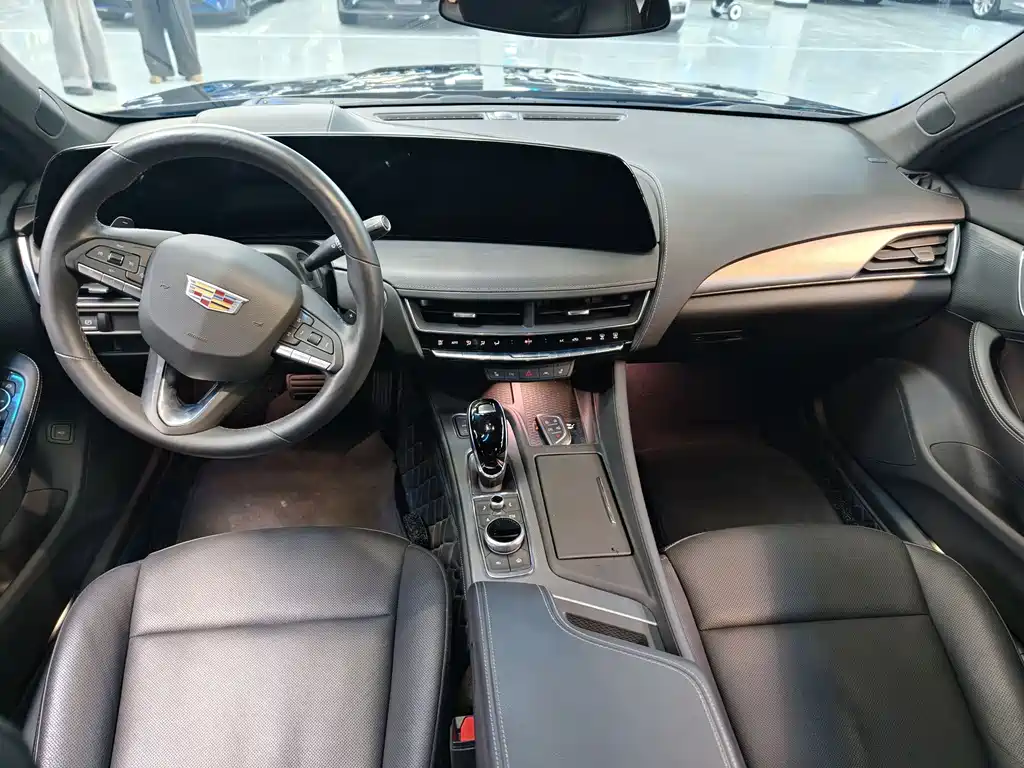 Cadillac CT5 2023 28T Platinum Type купить на сайте DeffCars