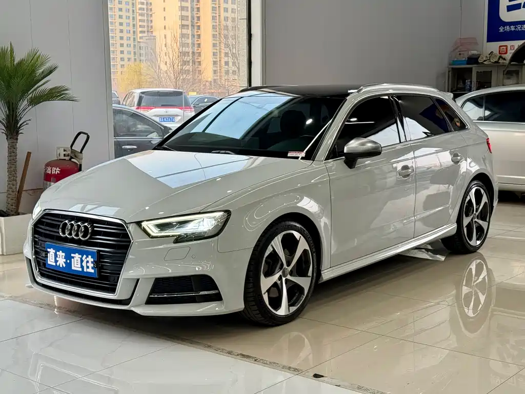 Audi A3 2017 Sportback 40 TFSI sporty купить на сайте DeffCars