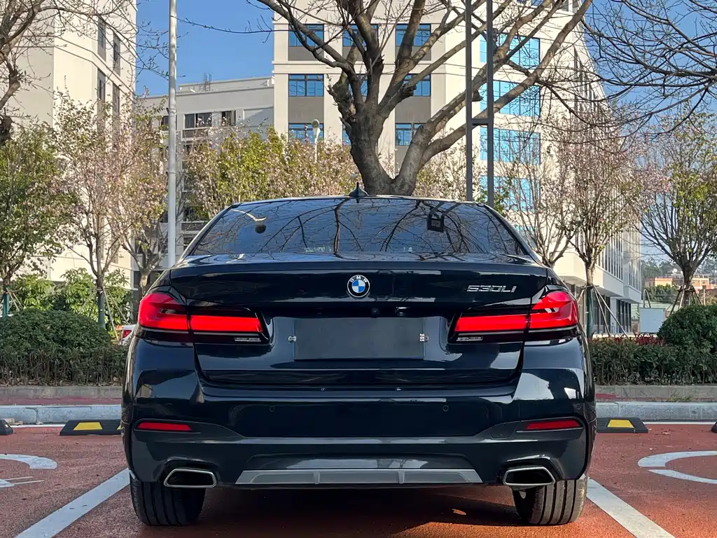 BMW 5 Series 2022 facelift 525Li M Sports Package купить на сайте DeffCars
