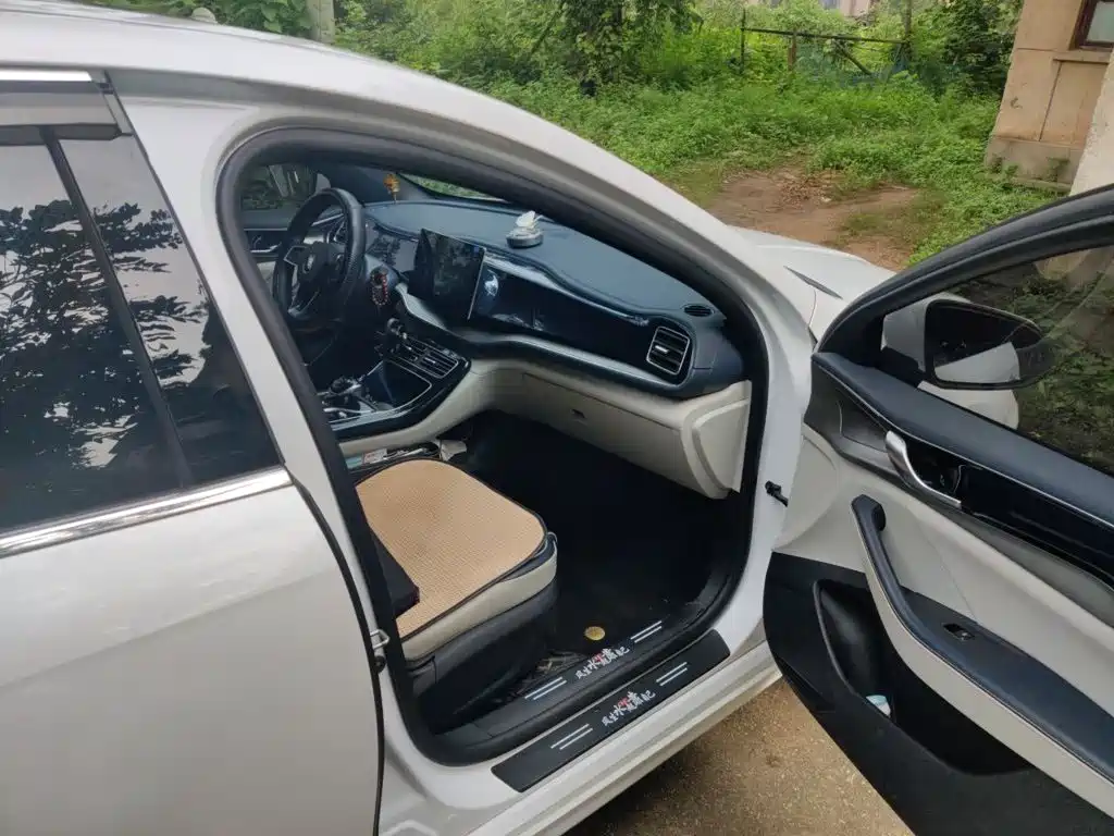 Qin Plus 2021 DM-i 55KM flagship model купить на сайте DeffCars