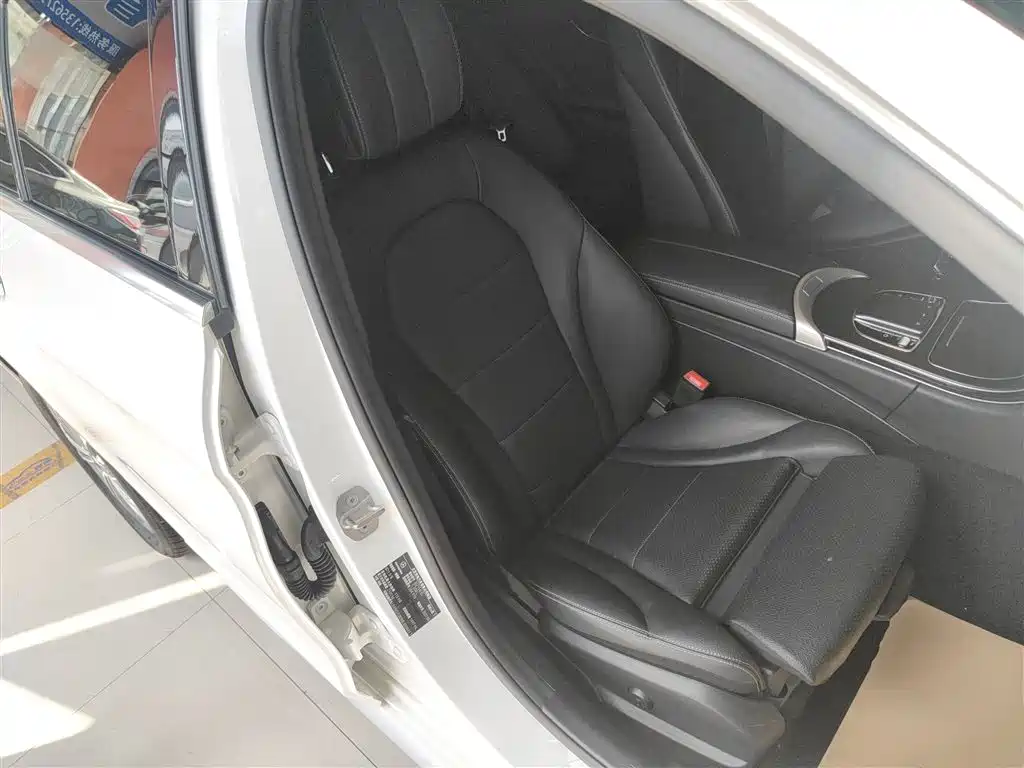 Mercedes-Benz C-Class 2021 C 200 L Fashionable Sports Edition купить на сайте DeffCars