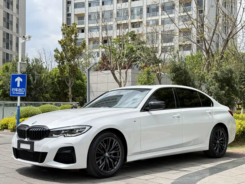 BMW 3 Series 2022 325Li M Sports Night Package купить на сайте DeffCars
