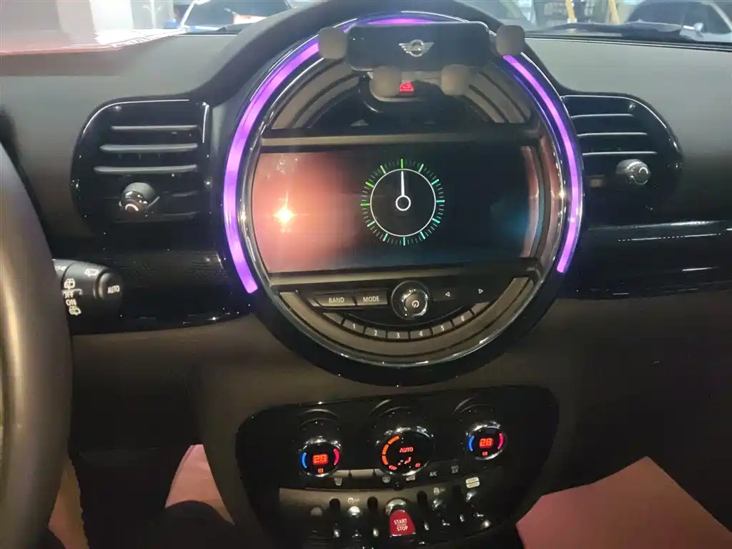 MINI CLUBMAN 2018 1.5T COOPER Artist купить на сайте DeffCars