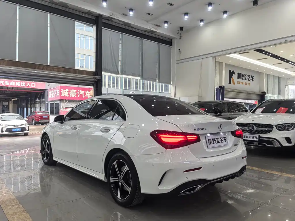 Mercedes-Benz A-Class 2024 A 200 L Fashion купить на сайте DeffCars