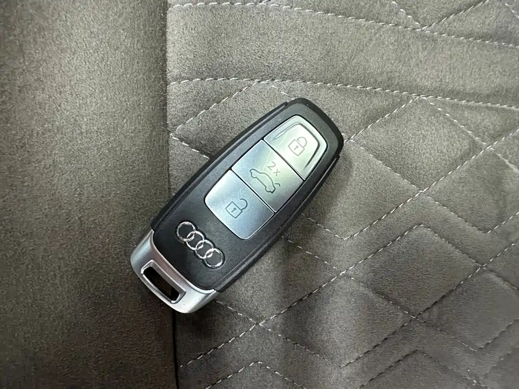 Audi A7L 2022 45 TFSI quattro S-line Wind Rider купить на сайте DeffCars