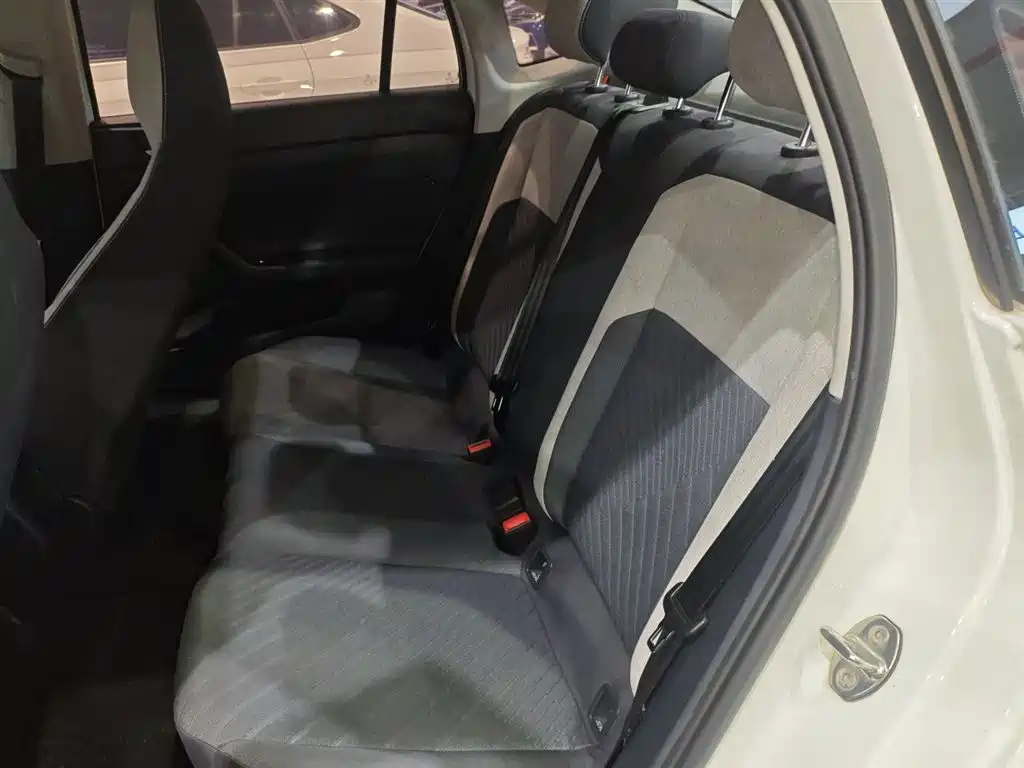 Lavida 2023 Xinrui 1.5L Automatic Xinyi Edition купить на сайте DeffCars