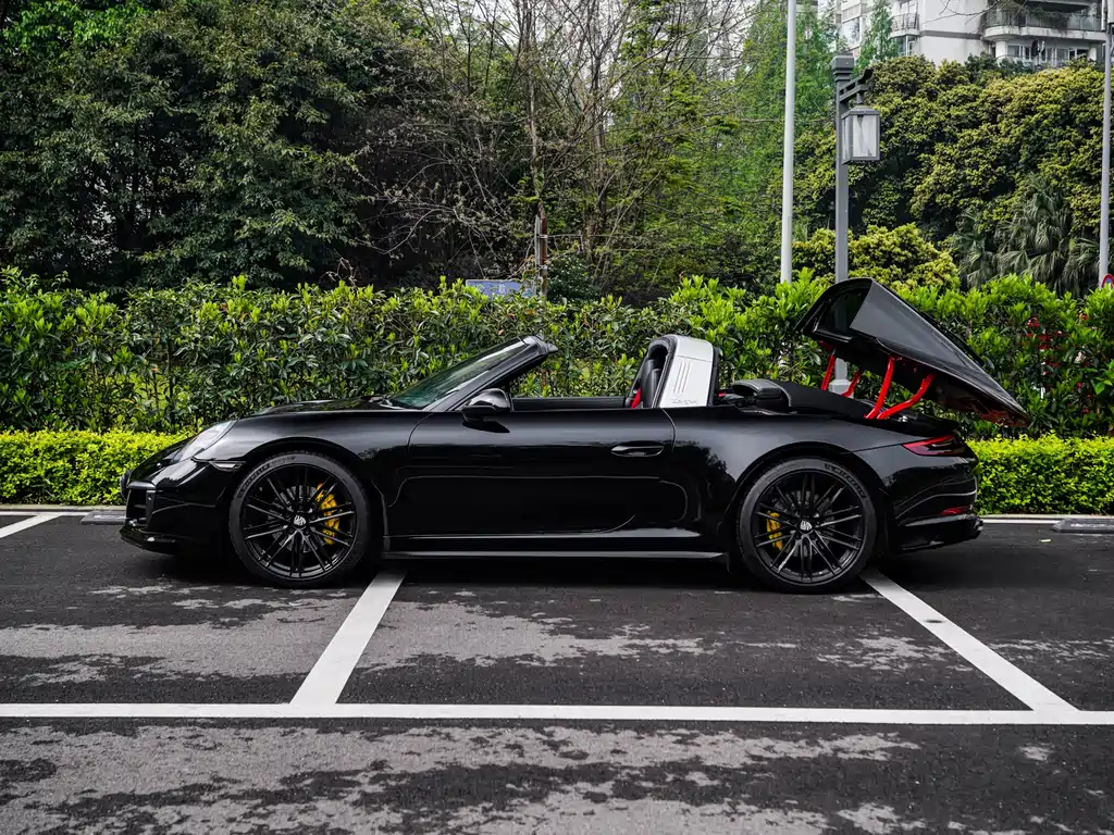 Porsche 911 2016 Targa 4 3.0T купить на сайте DeffCars