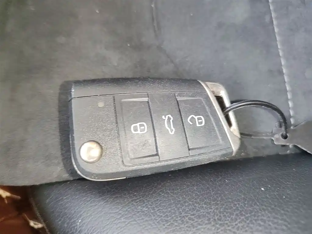 Golf 2018 230TSI automatic luxury model купить на сайте DeffCars