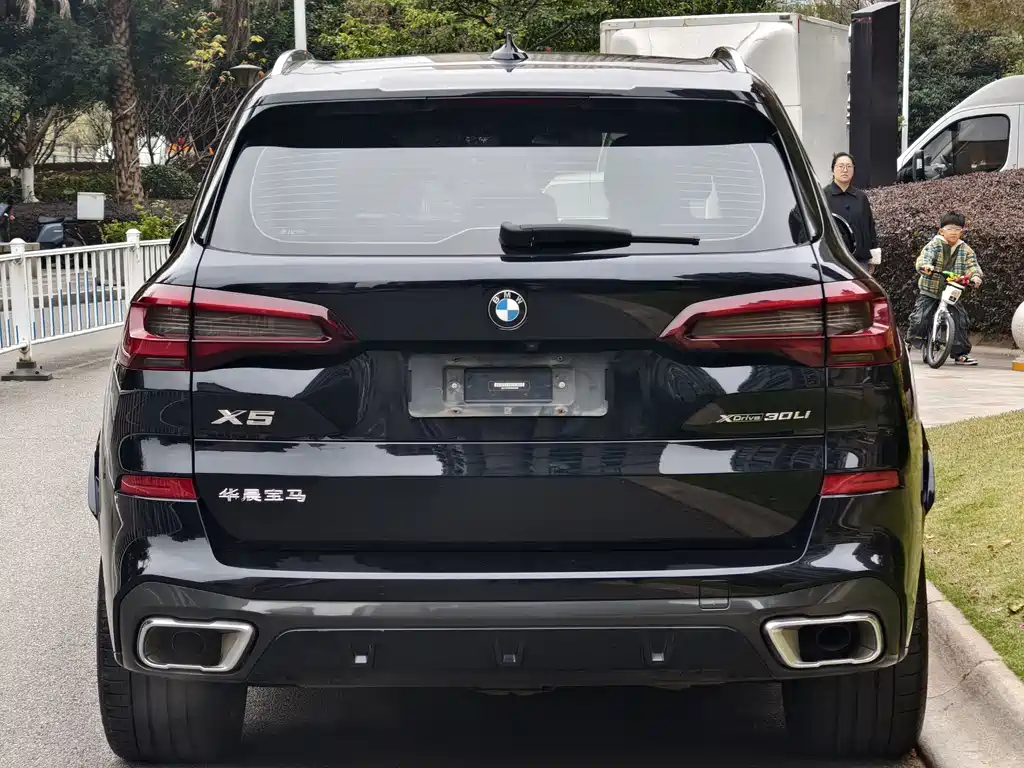 BMW X5 2022 facelift xDrive 30Li exclusive M sports package купить на сайте DeffCars