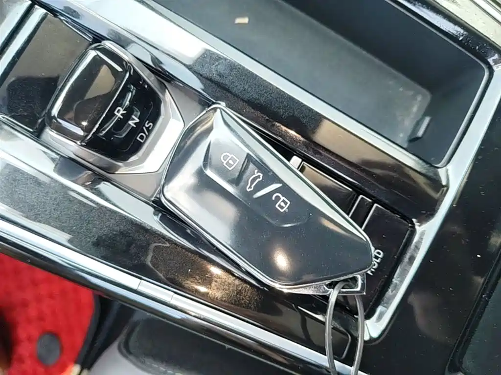 Lingdu 2026 Lingdu L 300TSI Lingfeng Edition купить на сайте DeffCars