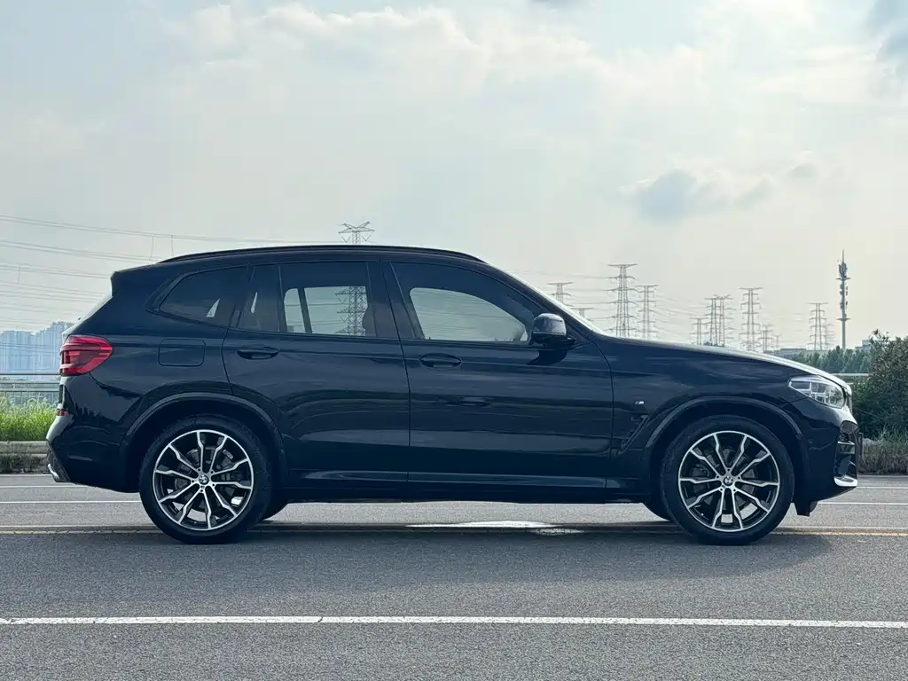 BMW X3 2021 facelift xDrive30i leading M sports package купить на сайте DeffCars