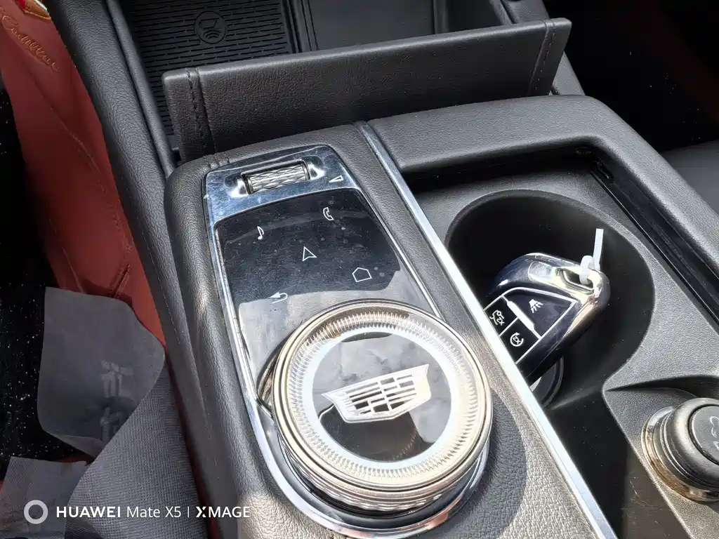 Cadillac CT6 2023 28T Fashion Model купить на сайте DeffCars