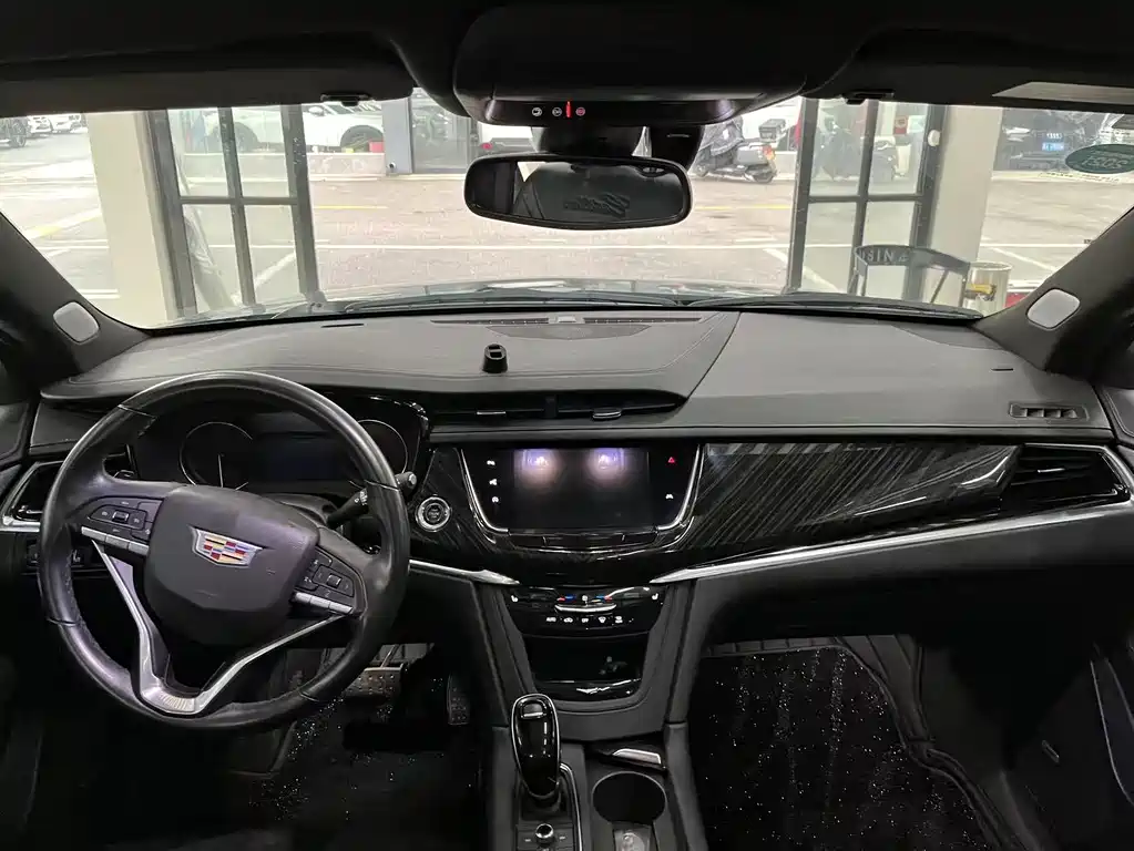 Cadillac XT6 2020 28T seven-seat four-wheel drive leading model купить на сайте DeffCars