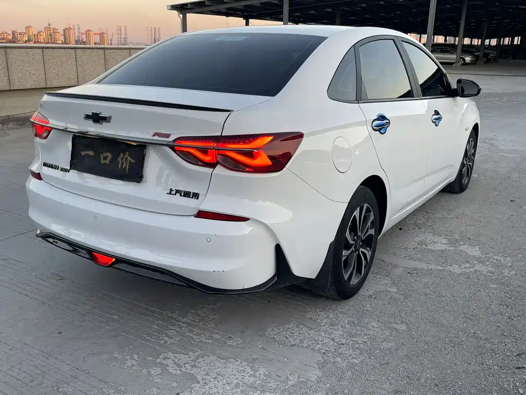 Cruze 2020 mild hybrid RS 330T automatic smooth version купить на сайте DeffCars