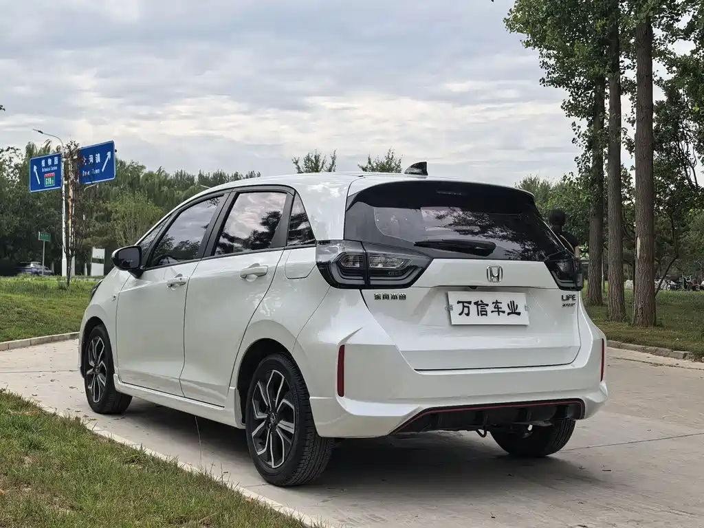 LIFE 2021 1.5L CVT SPO-SS Smart Edition купить на сайте DeffCars
