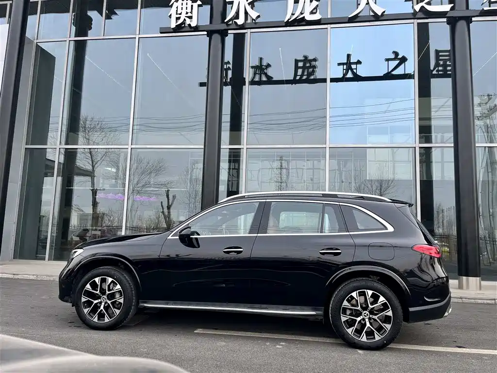 Mercedes-Benz GLC New Energy 2025 350 e L 4MATIC Collector's Edition купить на сайте DeffCars