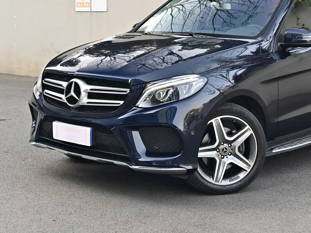 Mercedes-Benz GLE 2018 GLE 400 4MATIC Collection Edition купить на сайте DeffCars