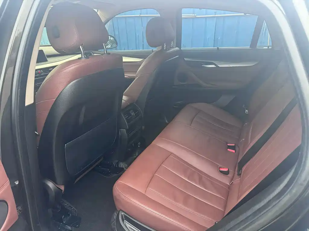 BMW X6 2015 xDrive35i luxury model купить на сайте DeffCars
