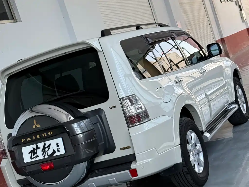 Pajero imported 2020 3.0L automatic premium version купить на сайте DeffCars