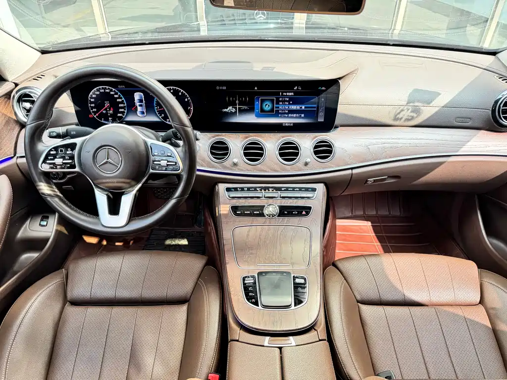 Mercedes-Benz E-Class 2019 E 200 L купить на сайте DeffCars