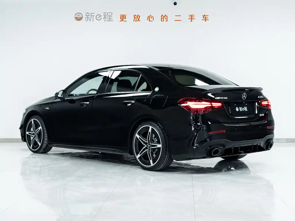 Mercedes-Benz A-Class AMG 2025 facelift AMG A 35 L 4MATIC купить на сайте DeffCars