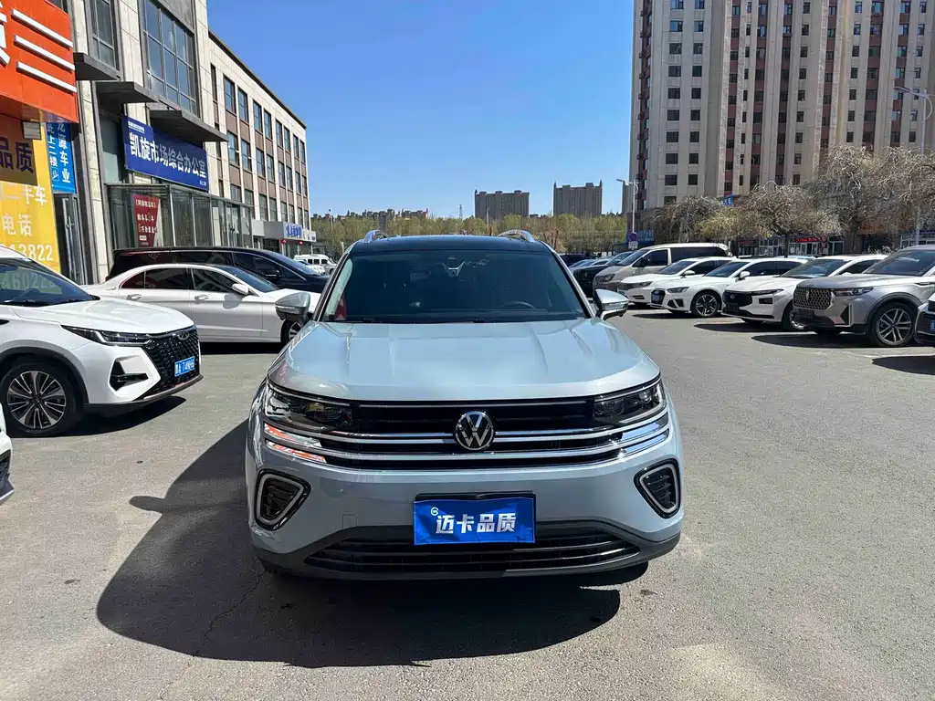 Lan Xun 2024 330TSI Luxury Touring Exclusive Model купить на сайте DeffCars