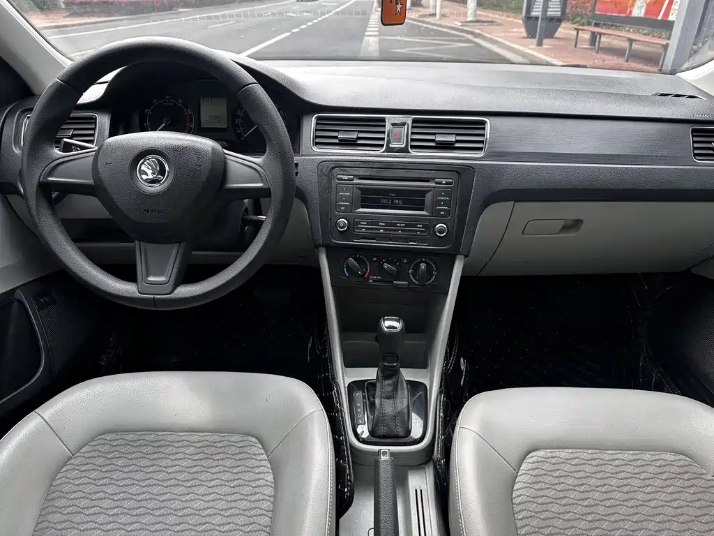 Xinrui 2016 1.6L automatic version купить на сайте DeffCars