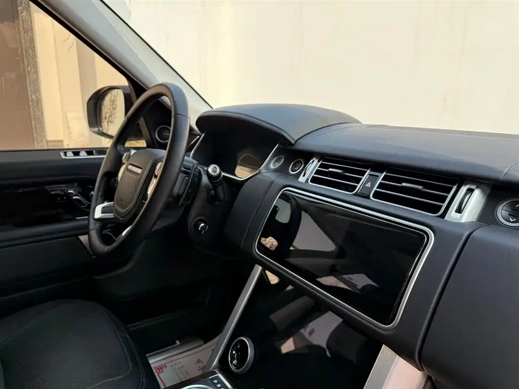 Range Rover 2020 3.0 L6 Legend Extended Edition купить на сайте DeffCars