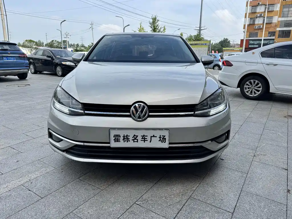 Golf 2018 1.6L automatic comfort model купить на сайте DeffCars