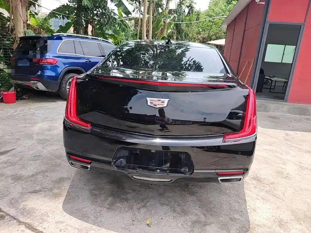 Cadillac XTS 2018 28T Elite купить на сайте DeffCars