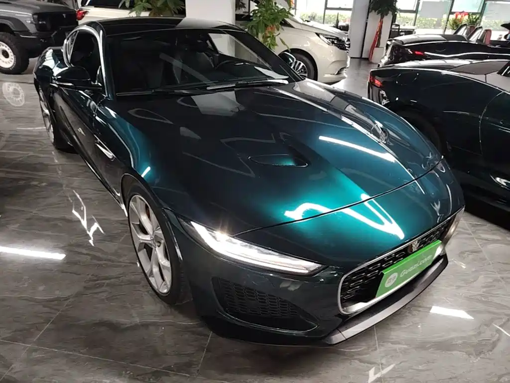 Jaguar F-TYPE 2021 P300 rear-wheel drive hardtop version купить на сайте DeffCars