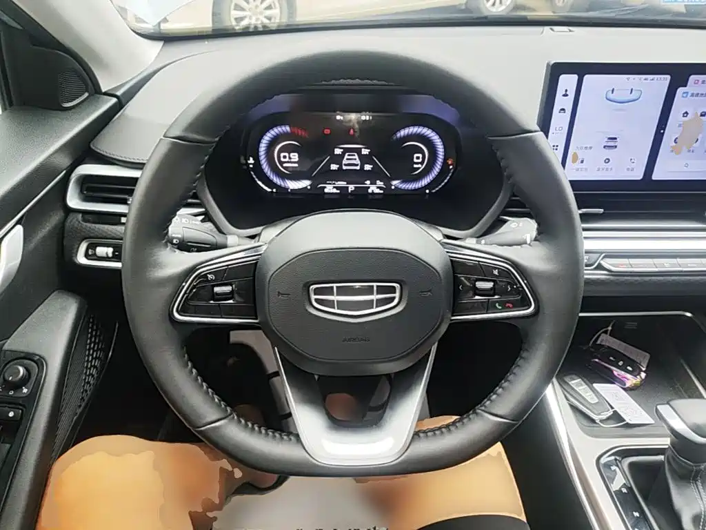 Emgrand 2023 4th Generation Champion Edition 1.5L CVT Luxury Model купить на сайте DeffCars