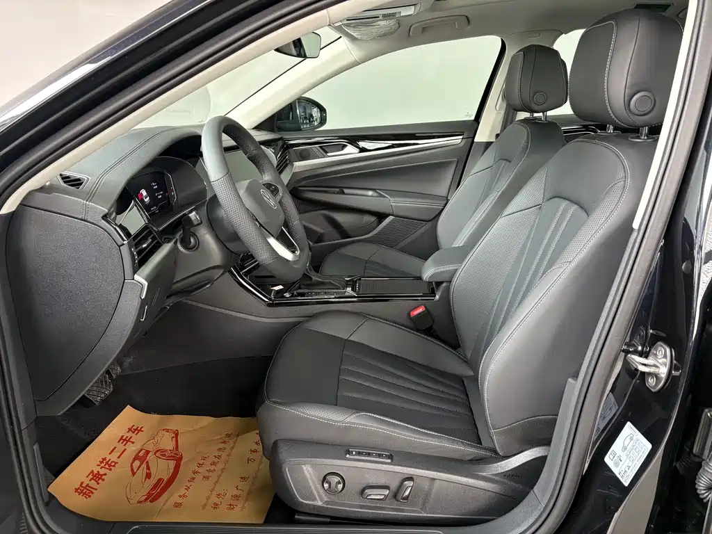 Passat 2026 Outstanding Model 330TSI Elite Edition купить на сайте DeffCars