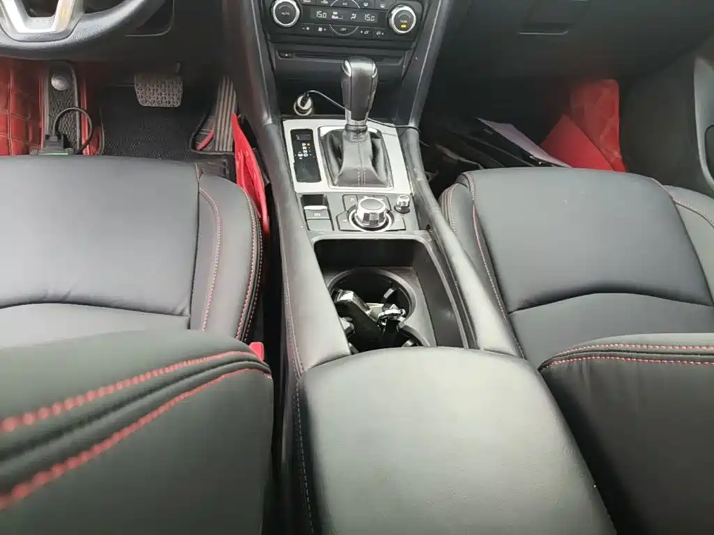 Mazda Axela 2017 sedan 1.5L automatic luxury model National V купить на сайте DeffCars