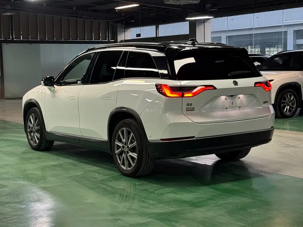 NIO ES8 2020 415KM seven-seater version купить на сайте DeffCars