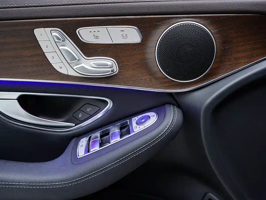 Mercedes-Benz GLC 2022 facelift GLC 260 L 4MATIC luxury model купить на сайте DeffCars