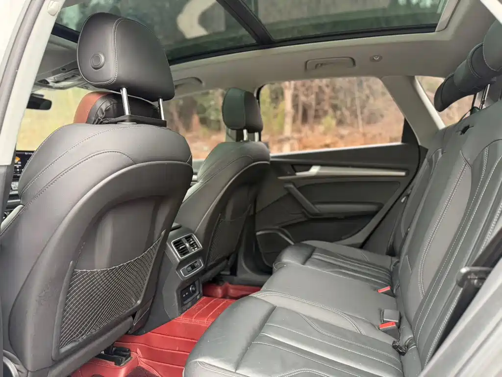 Audi Q5L 2021 45 TFSI luxury and dynamic model купить на сайте DeffCars