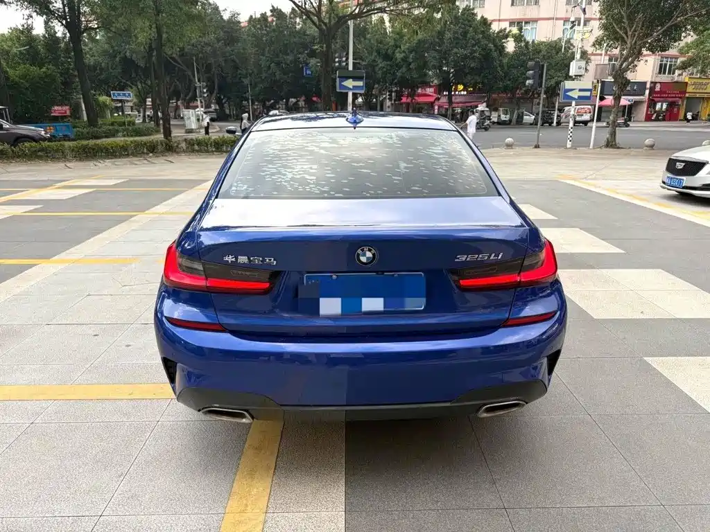 BMW 3 Series 2022 325Li M Sports Package купить на сайте DeffCars
