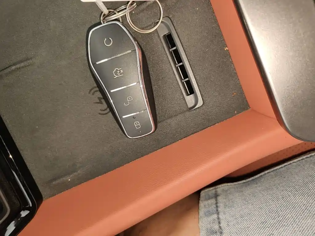 Tang L 2025 DM 175km Drone Player Edition купить на сайте DeffCars