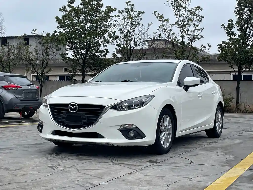 Mazda3 Angkesela 2016 sedan 1.5L automatic comfort type купить на сайте DeffCars
