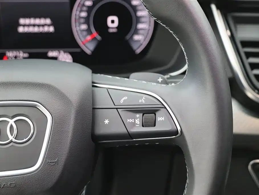 Audi Q5L 2022 40T luxury and dynamic model купить на сайте DeffCars