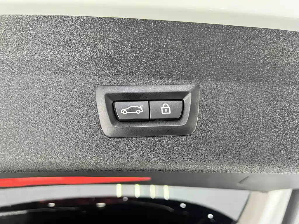 BMW X1 2022 sDrive20Li Fashion Model купить на сайте DeffCars
