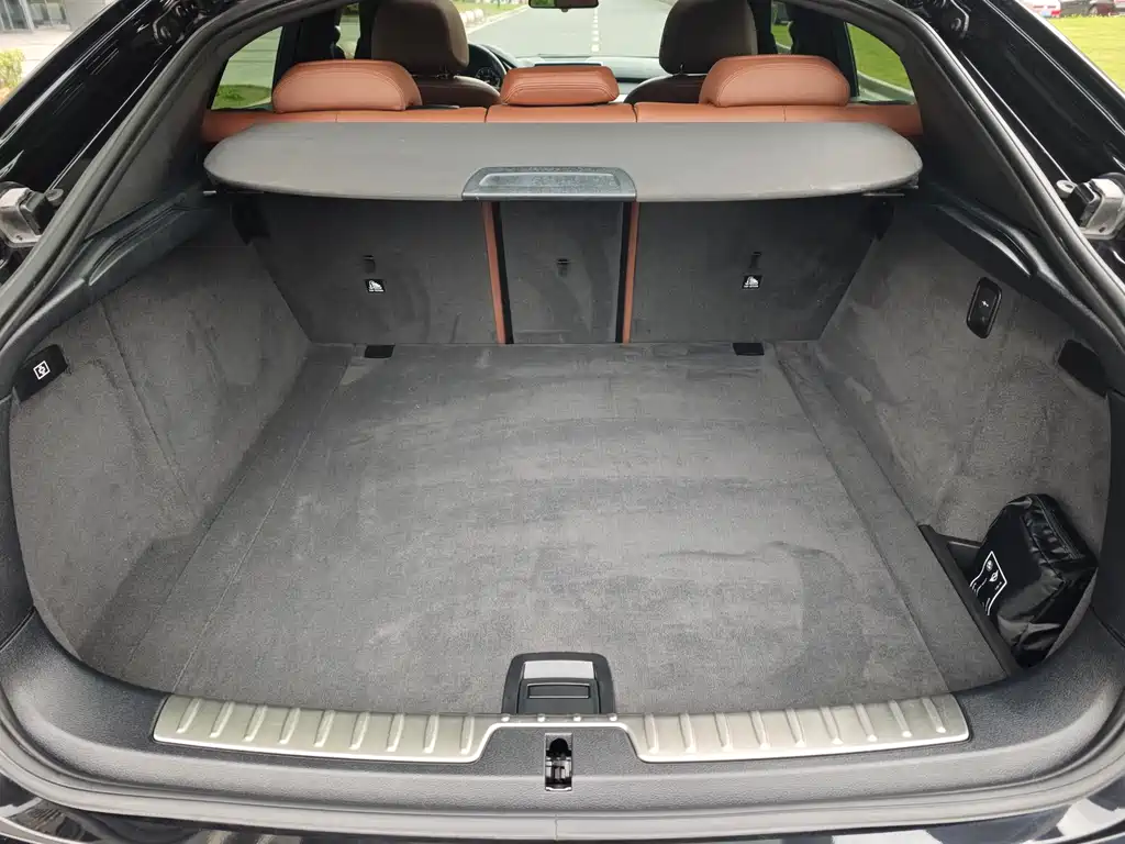 BMW X6 2019 xDrive28i M Sports Package купить на сайте DeffCars