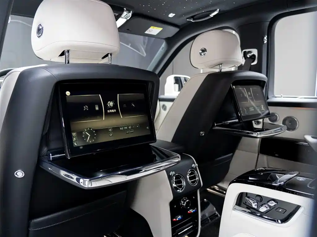 Cullinan 2018 four-seat version купить на сайте DeffCars