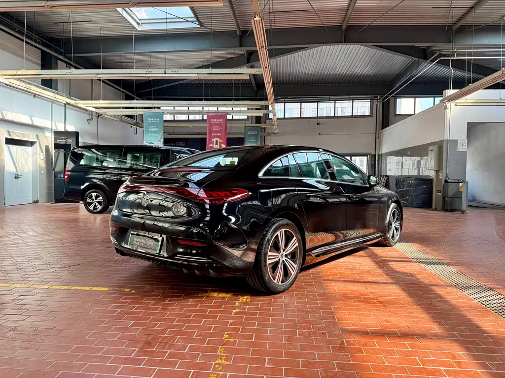 Mercedes-Benz EQE 2025 500 4MATIC Pioneer Edition купить на сайте DeffCars