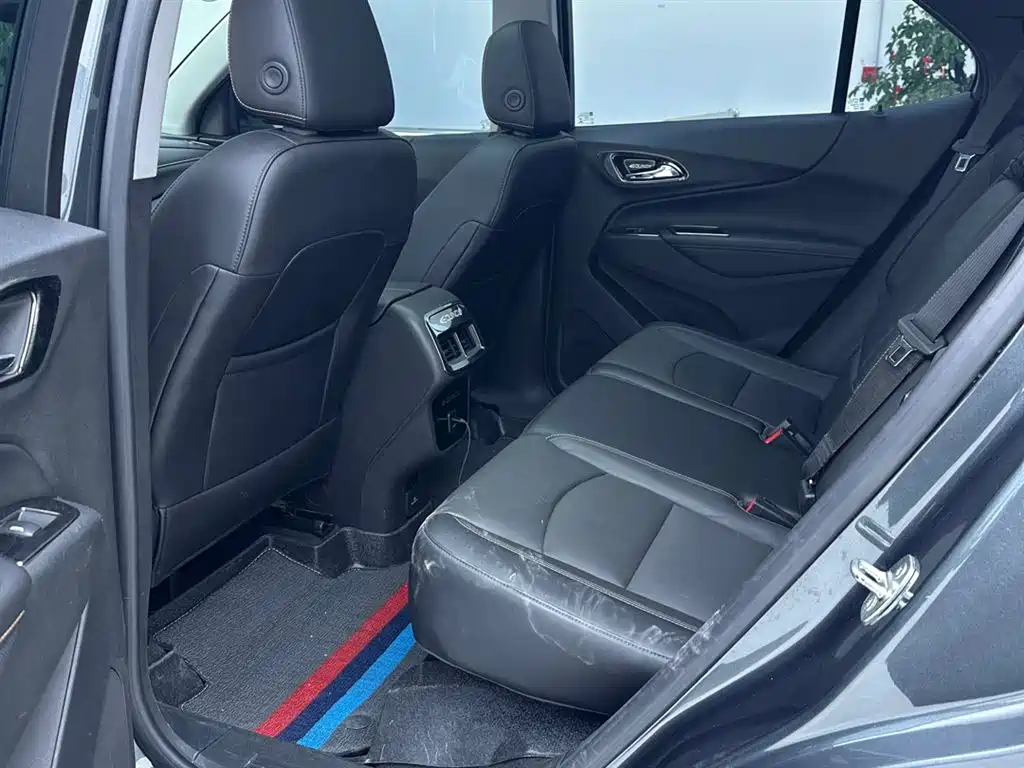 Explorer 2018 550T automatic four-wheel drive version купить на сайте DeffCars