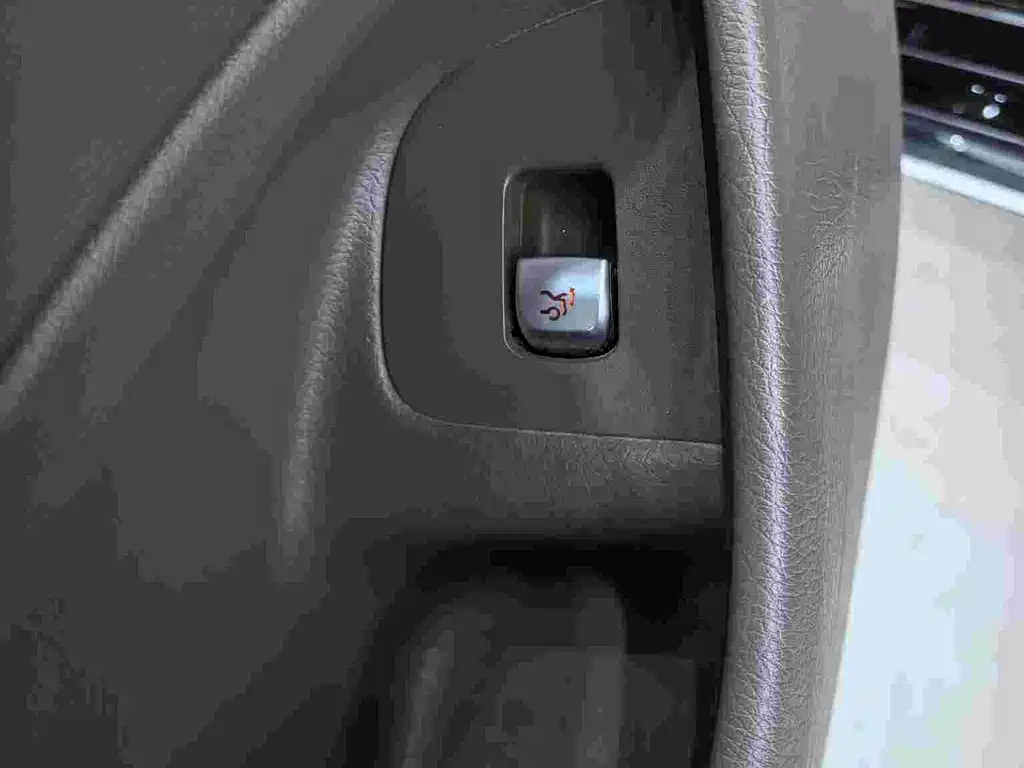 Mercedes-Benz E-Class 2020 Facelift E 300 L Special Edition купить на сайте DeffCars