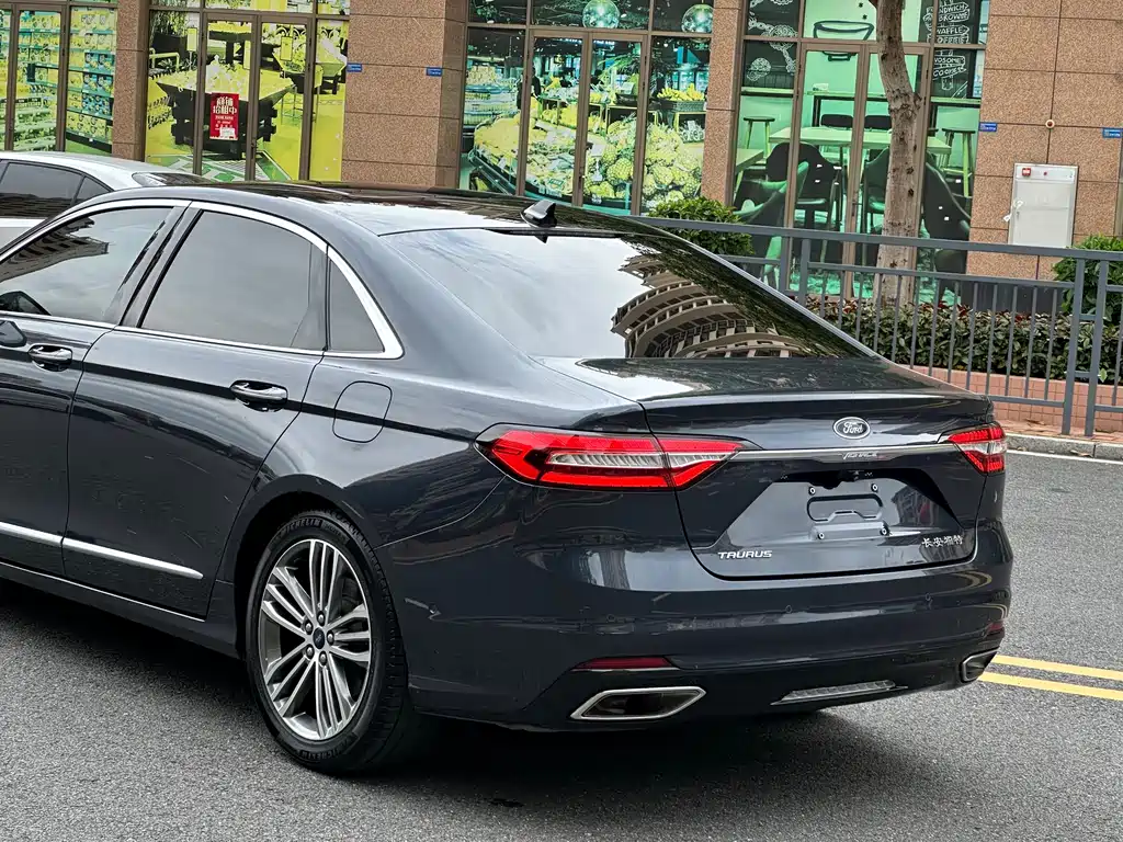 Taurus 2019 EcoBoost 245 Vignale Premium Edition купить на сайте DeffCars