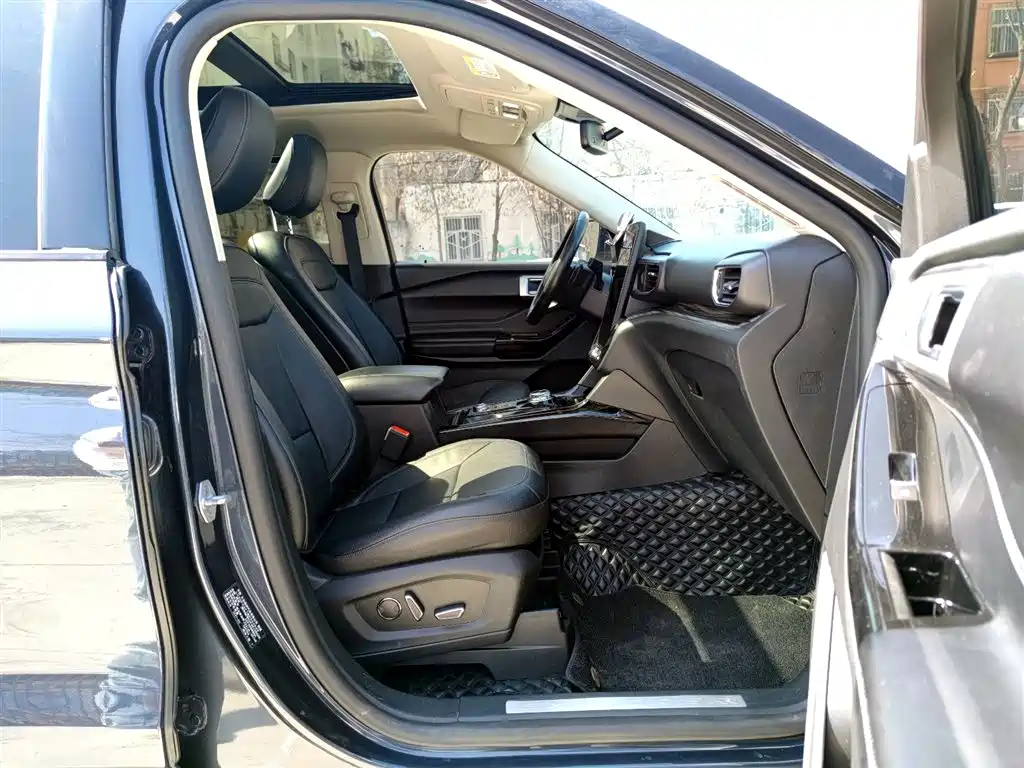 Explorer 2020 EcoBoost 285 four-wheel drive platinum version 7 seats купить на сайте DeffCars