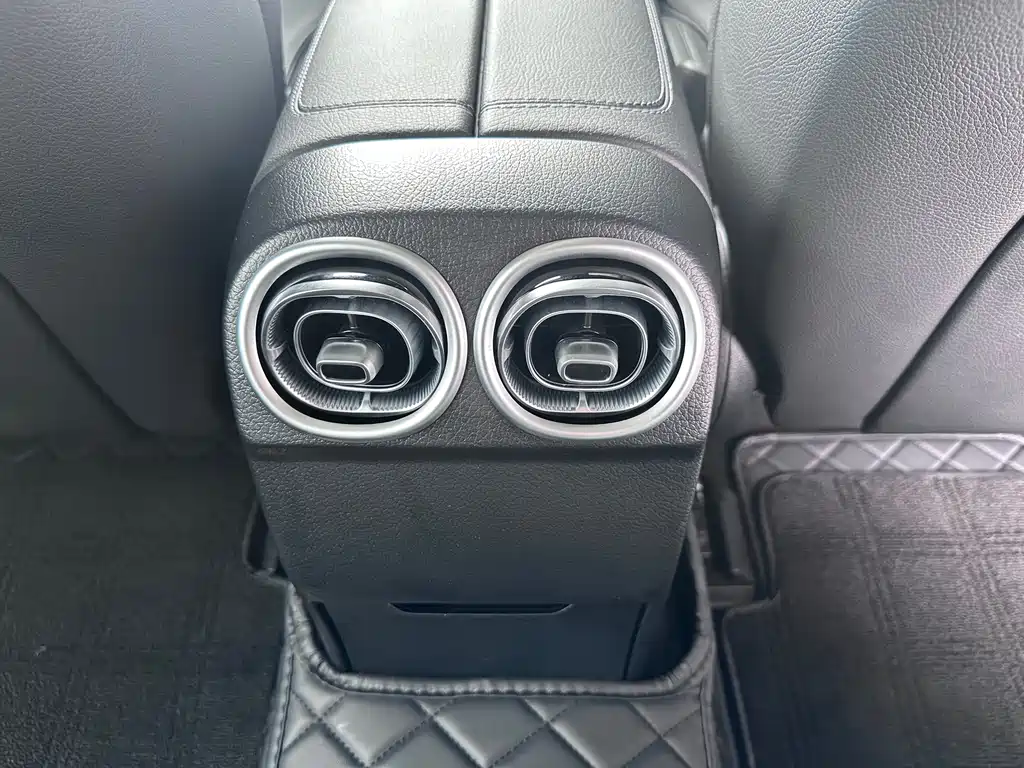 Mercedes-Benz C-Class 2025 C 260 L Sports Edition купить на сайте DeffCars